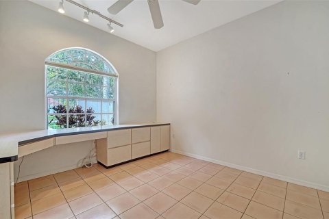 House in Sarasota, Florida 3 bedrooms, 179.12 sq.m. № 1792337 - photo 18