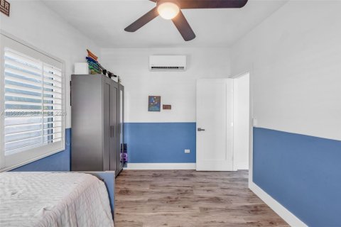 House in Key Largo, Florida 3 bedrooms, 92.16 sq.m. № 2020716 - photo 9