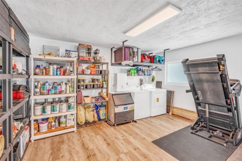 House in Key Largo, Florida 3 bedrooms, 92.16 sq.m. № 2020716 - photo 23