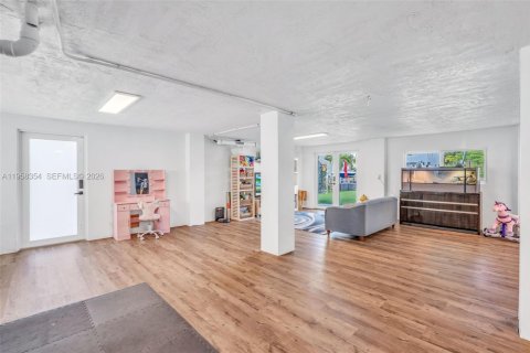 House in Key Largo, Florida 3 bedrooms, 92.16 sq.m. № 2020716 - photo 24