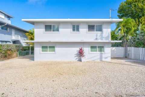 House in Key Largo, Florida 3 bedrooms, 92.16 sq.m. № 2020716 - photo 27