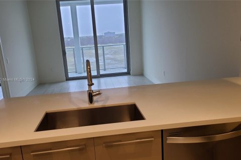 Studio in the Condo in Sunrise, Florida  № 7937 - photo 19