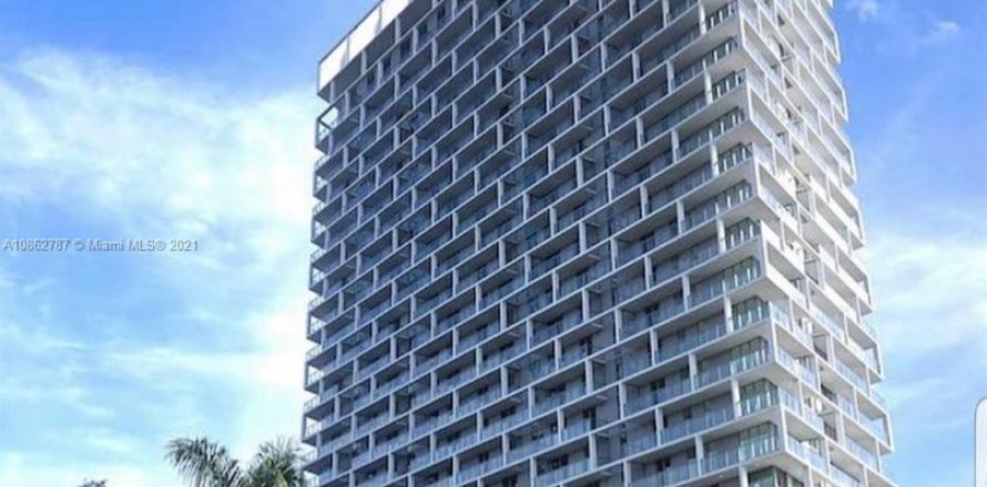 Studio in the Condo in Sunrise, Florida  № 7937