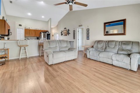 House in Groveland, Florida 3 bedrooms, 169.55 sq.m. № 1810097 - photo 15