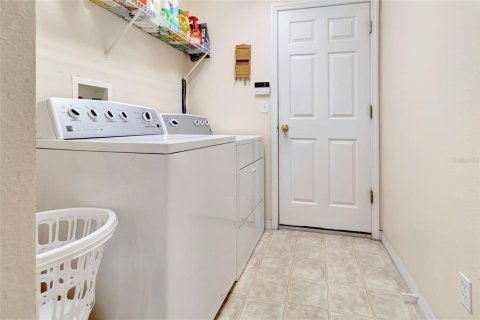 House in Groveland, Florida 3 bedrooms, 169.55 sq.m. № 1810097 - photo 24