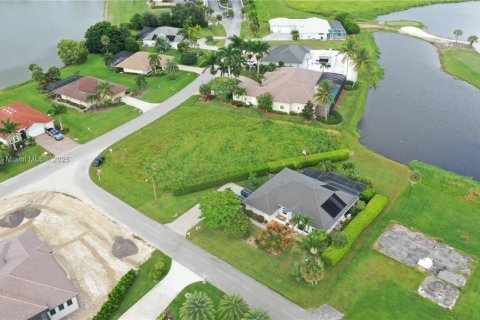 Land in Naples, Florida № 1950864 - photo 10