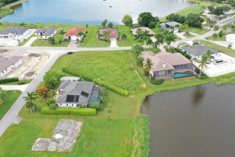 Land in Naples, Florida № 1950864 - photo 12