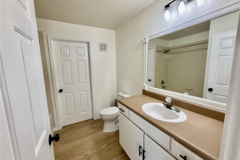 Condo in Port Orange, Florida, 2 bedrooms  № 1813036 - photo 29