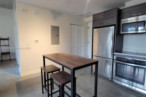 Copropriété à louer à Miami, Floride: 1 chambre, 48.87 m2 № 2048457 - photo 5