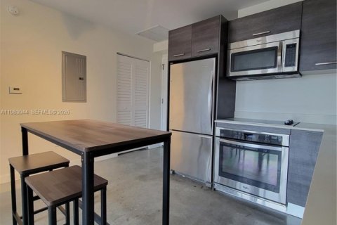 Copropriété à louer à Miami, Floride: 1 chambre, 48.87 m2 № 2048457 - photo 8