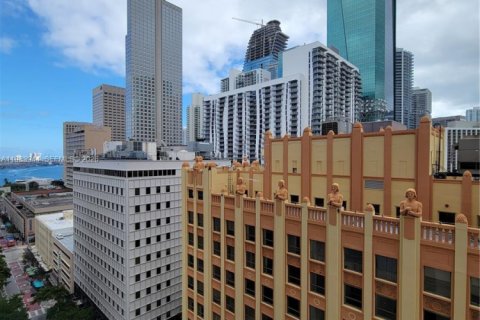 Copropriété à louer à Miami, Floride: 1 chambre, 48.87 m2 № 2048457 - photo 16