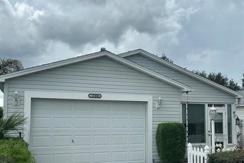 Villa ou maison à The Villages, Floride 2 chambres, 99.5 m2 № 2210557