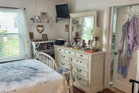 House in The Villages, Florida 2 bedrooms, 99.5 sq.m. № 2210557 - photo 17