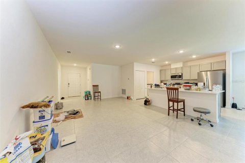House in Port Charlotte, Florida 4 bedrooms, 174.1 sq.m. № 2136330 - photo 13