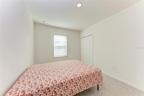 House in Port Charlotte, Florida 4 bedrooms, 174.1 sq.m. № 2136330 - photo 25