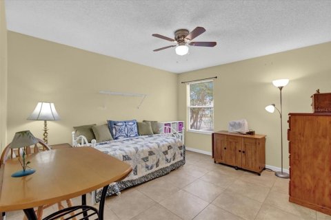 House in The Villages, Florida 3 bedrooms, 137.77 sq.m. № 1676068 - photo 27