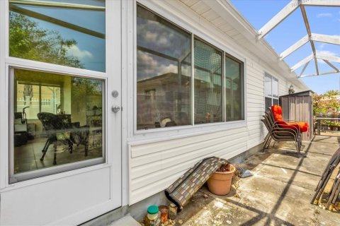 House in The Villages, Florida 3 bedrooms, 137.77 sq.m. № 1676068 - photo 8
