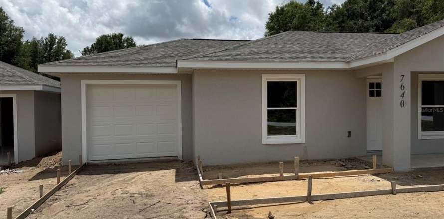 House in Ocala, Florida 6 bedrooms, 217.95 sq.m. № 2197067