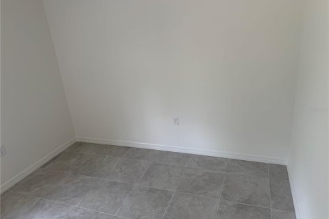 House in Ocala, Florida 6 bedrooms, 217.95 sq.m. № 2197067 - photo 14