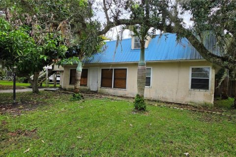 Casa en venta en Saint Lucie, Florida, 6 dormitorios, 286.88 m2 № 2422984 - foto 2
