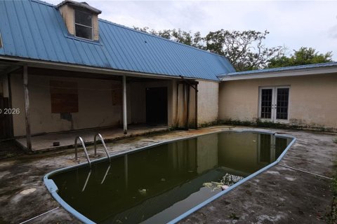 Casa en venta en Saint Lucie, Florida, 6 dormitorios, 286.88 m2 № 2422984 - foto 8