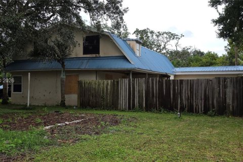 Casa en venta en Saint Lucie, Florida, 6 dormitorios, 286.88 m2 № 2422984 - foto 11
