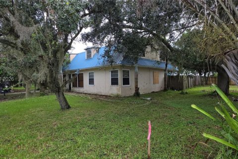 Casa en venta en Saint Lucie, Florida, 6 dormitorios, 286.88 m2 № 2422984 - foto 15
