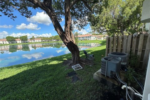Condominio en alquiler en Homestead, Florida, 2 dormitorios, 76.37 m2 № 1957368 - foto 20