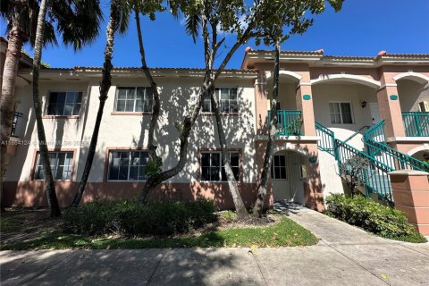 Condominio en alquiler en Homestead, Florida, 2 dormitorios, 76.37 m2 № 1957368 - foto 1