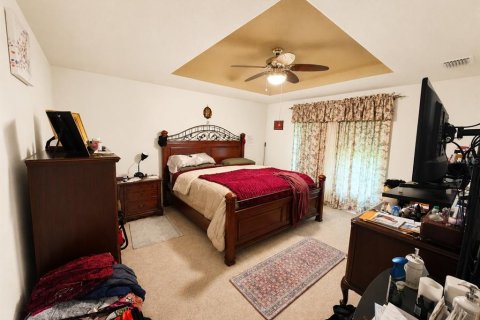 Villa ou maison à vendre à Tampa, Floride: 4 chambres, 203.92 m2 № 2215486 - photo 9
