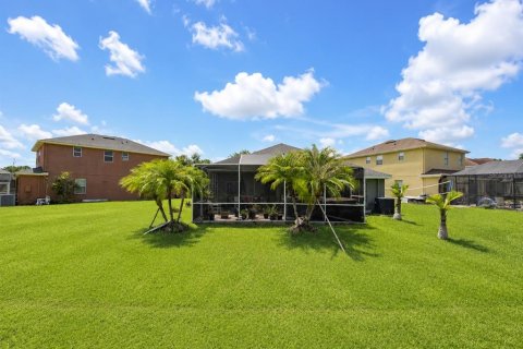 Villa ou maison à vendre à Tampa, Floride: 4 chambres, 203.92 m2 № 2215486 - photo 24