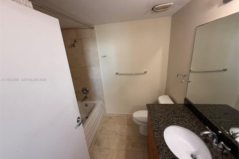 Купить кондоминиум в Майами, Флорида 2 спальни, 91.88м2, № 2023864 - фото 19
