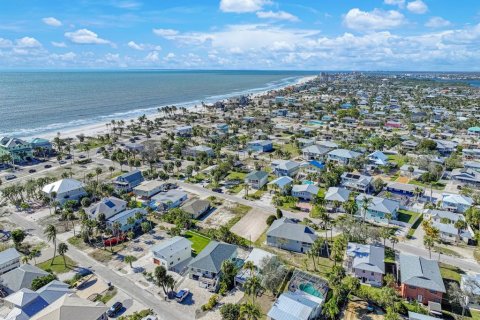 Land in Fort Myers Beach, Florida № 1852497 - photo 7