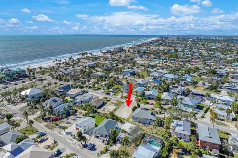 Land in Fort Myers Beach, Florida № 1852497 - photo 2