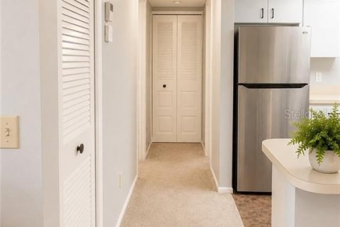 Copropriété à vendre à Port Charlotte, Floride: 2 chambres, 83.52 m2 № 2229745 - photo 13