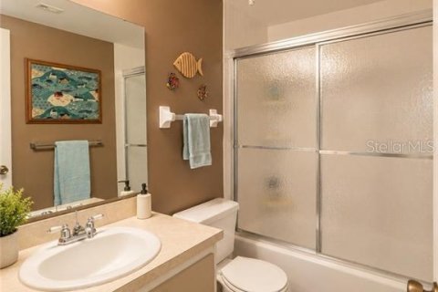 Copropriété à vendre à Port Charlotte, Floride: 2 chambres, 83.52 m2 № 2229745 - photo 18