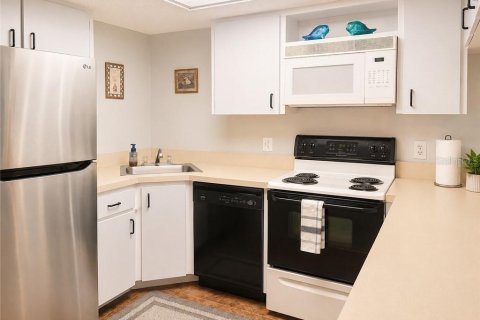 Copropriété à vendre à Port Charlotte, Floride: 2 chambres, 83.52 m2 № 2229745 - photo 11