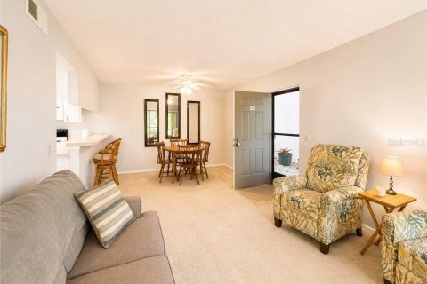 Copropriété à vendre à Port Charlotte, Floride: 2 chambres, 83.52 m2 № 2229745 - photo 5