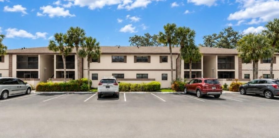 Condo à Port Charlotte, Floride, 2 chambres  № 2229745