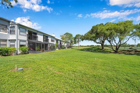 Condo in Clearwater, Florida, 2 bedrooms  № 1805255 - photo 4