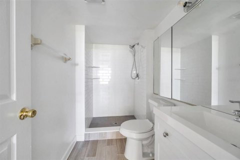 Condo in Clearwater, Florida, 2 bedrooms  № 1805255 - photo 28