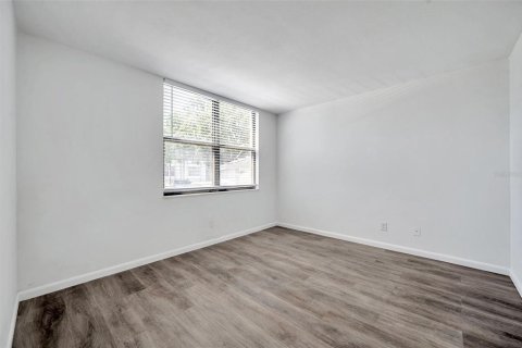 Condo in Clearwater, Florida, 2 bedrooms  № 1805255 - photo 16