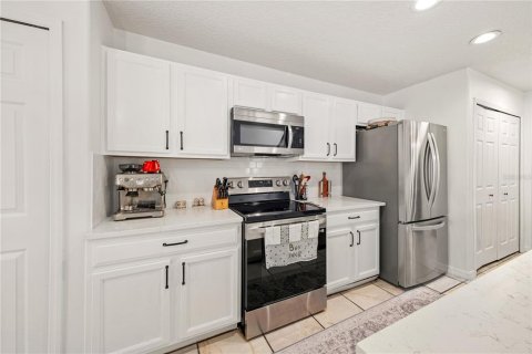 Villa ou maison à louer à Winter Garden, Floride: 3 chambres, 127.18 m2 № 2388538 - photo 8