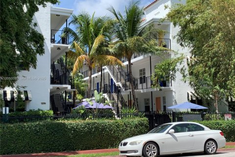 Studio à Miami Beach, Floride № 2173256