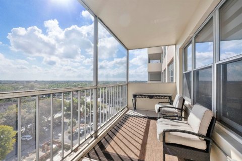 Condo in Coral Springs, Florida, 2 bedrooms  № 2249469 - photo 26