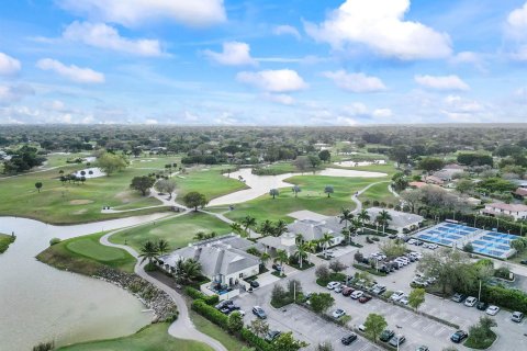 Condo in Coral Springs, Florida, 2 bedrooms  № 2249469 - photo 11