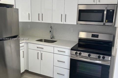 Condo in Miami, Florida, 2 bedrooms  № 1937890 - photo 3
