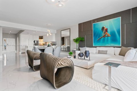 Снять в аренду кондоминиум в Майами-Бич, Флорида 3 спальни, 170.75м2, № 1961562 - фото 29