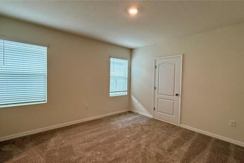 Casa en alquiler en Poinciana, Florida, 4 dormitorios, 154.68 m2 № 1912039 - foto 10