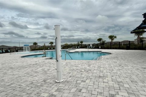Casa en alquiler en Poinciana, Florida, 4 dormitorios, 154.68 m2 № 1912039 - foto 23